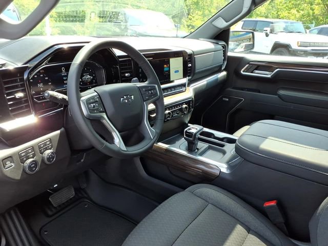 Used 2025 Chevrolet Silverado 1500 RST w/ All Star Edition Plus AWD/4WD image 3