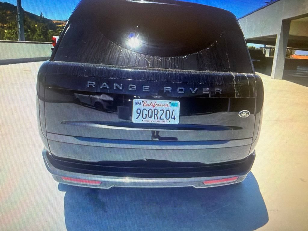 Used 2023 Land Rover Range Rover SE AWD/4WD image 7