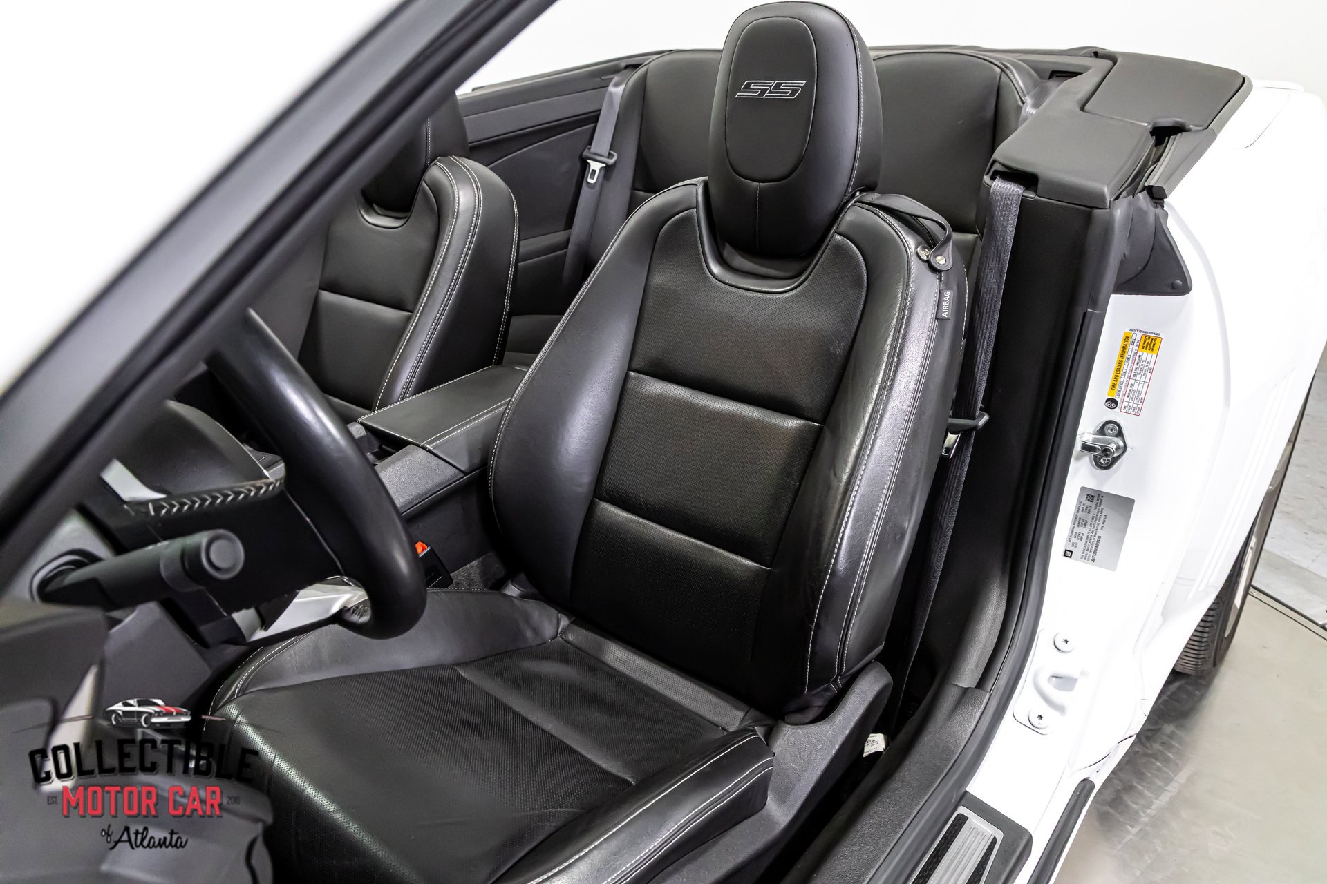 Used 2011 Chevrolet Camaro SS w/ RS Package image 4