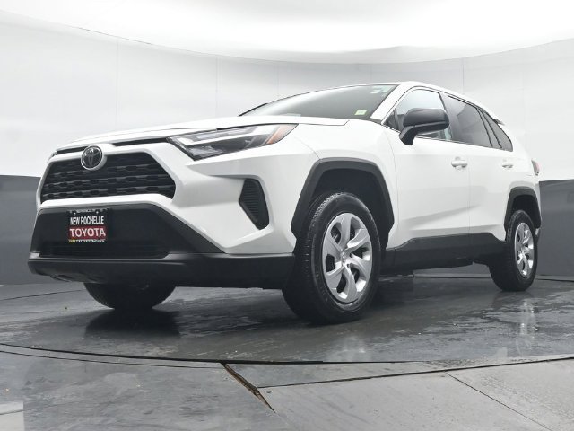 Certified 2025 Toyota RAV4 LE AWD/4WD image 27