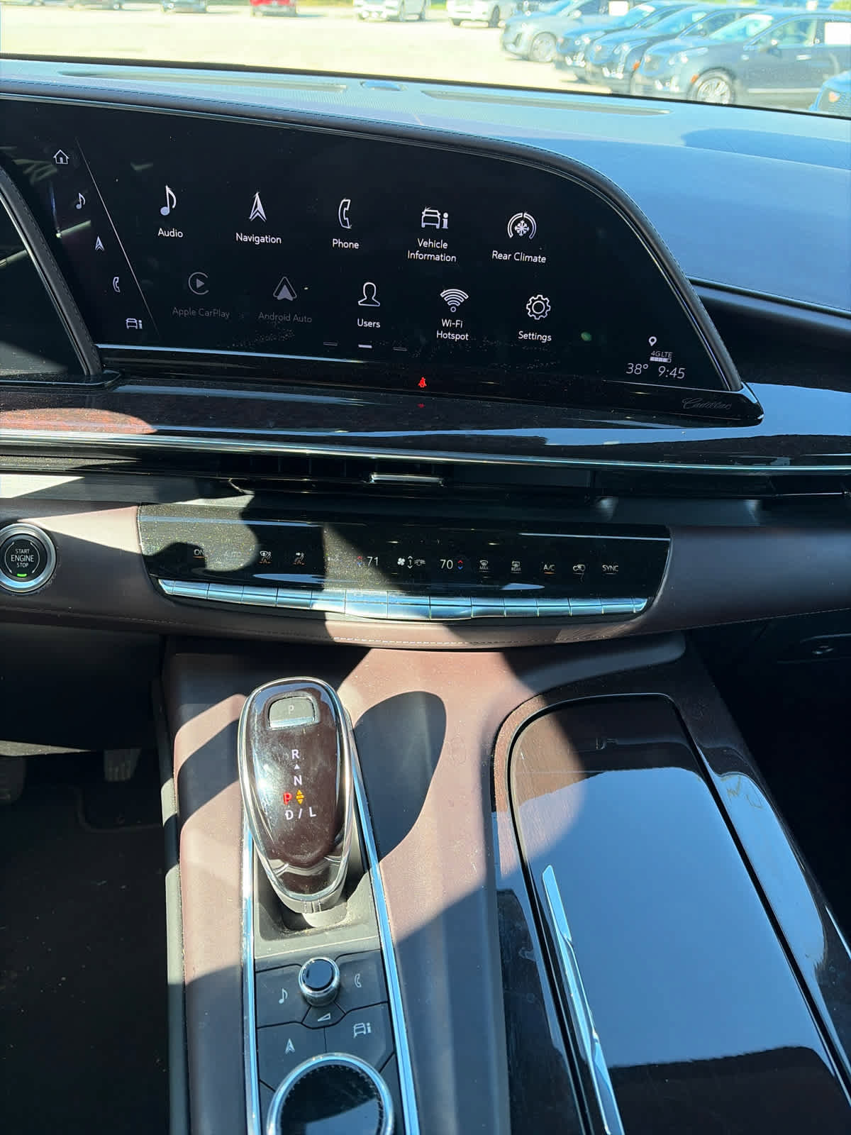 Used 2021 Cadillac Escalade Premium Luxury Platinum image 14