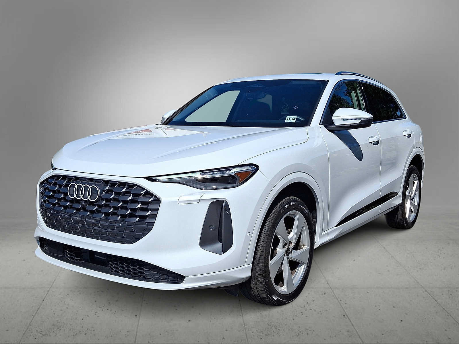 Certified 2025 Audi Q5 Premium w/ Premium Plus AWD/4WD image 1