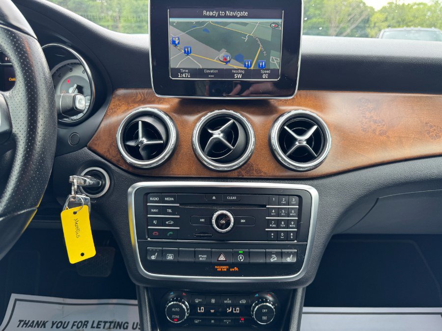 Used 2016 Mercedes-Benz GLA 250 4MATIC image 22