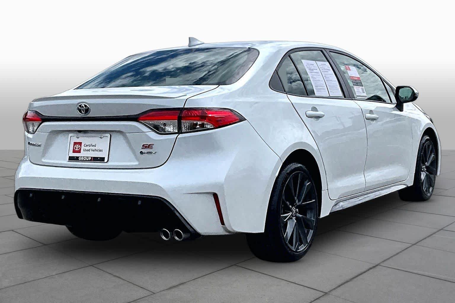 Certified 2025 Toyota Corolla SE FWD image 12