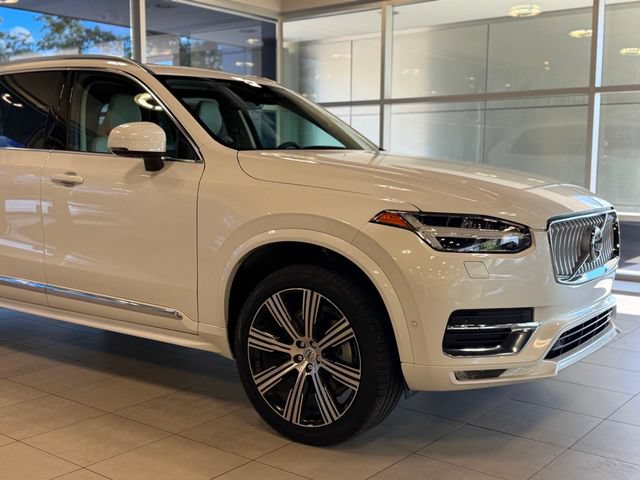 Used 2024 Volvo XC90 B5 Plus w/ Protection Package Premier AWD/4WD image 5