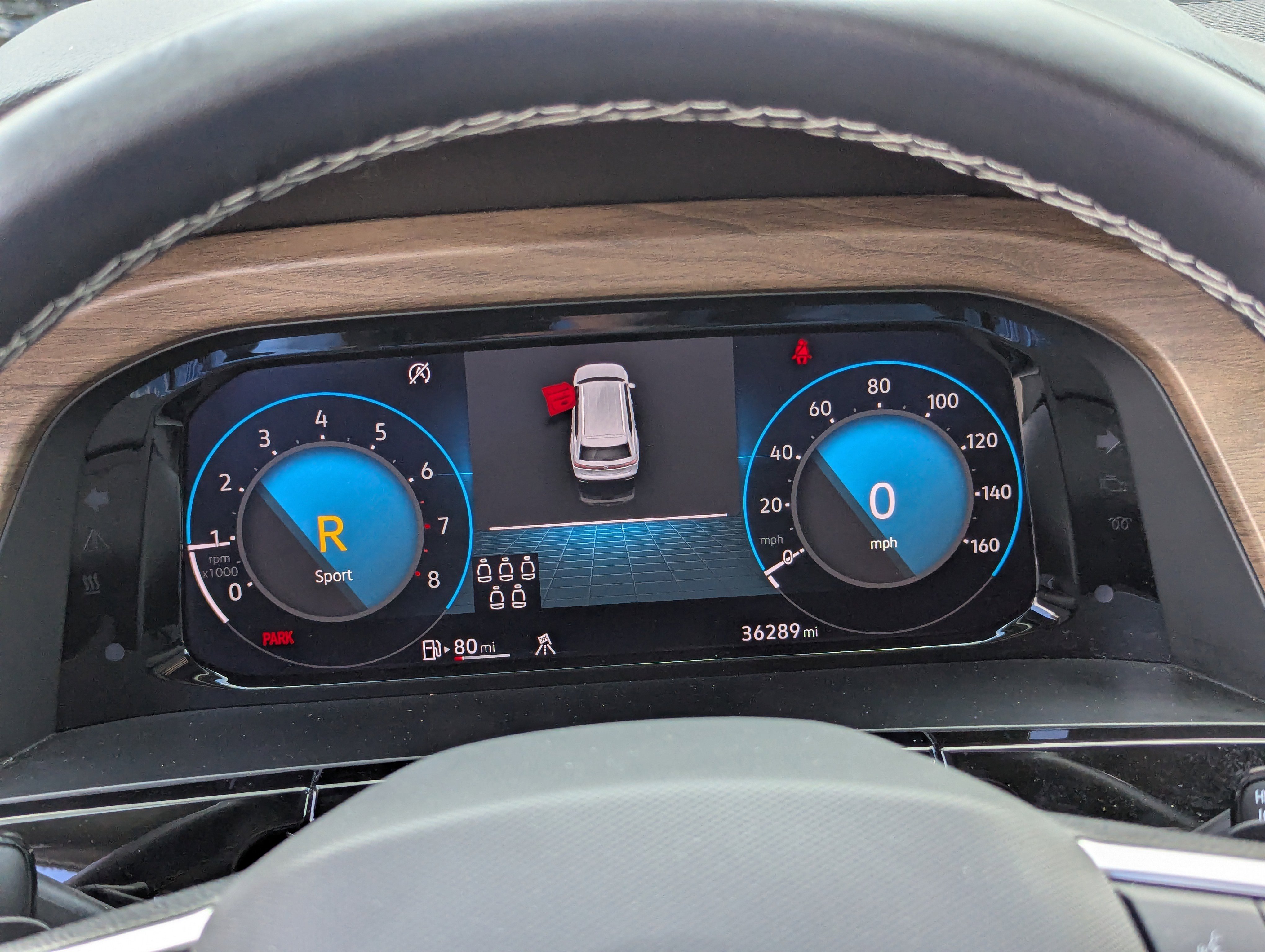 Used 2025 Volkswagen Atlas SE image 32