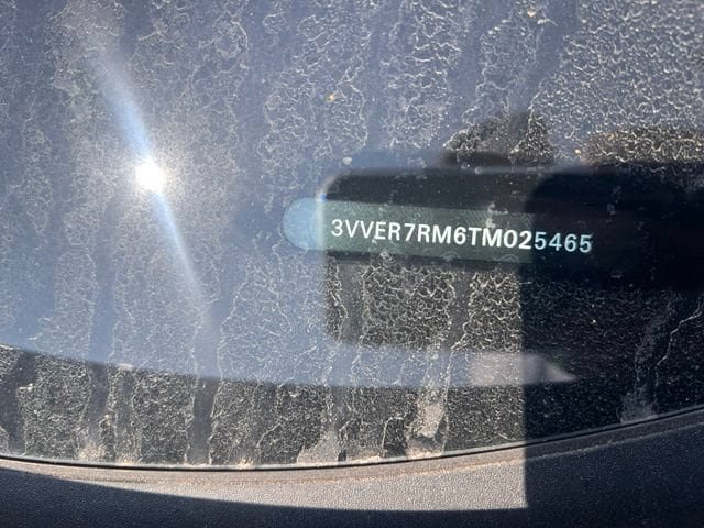 Used 2026 Volkswagen Tiguan SE AWD/4WD image 5