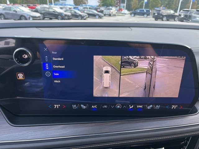 New 2026 Chevrolet Suburban Premier w/ Sun And Tow Package image 32