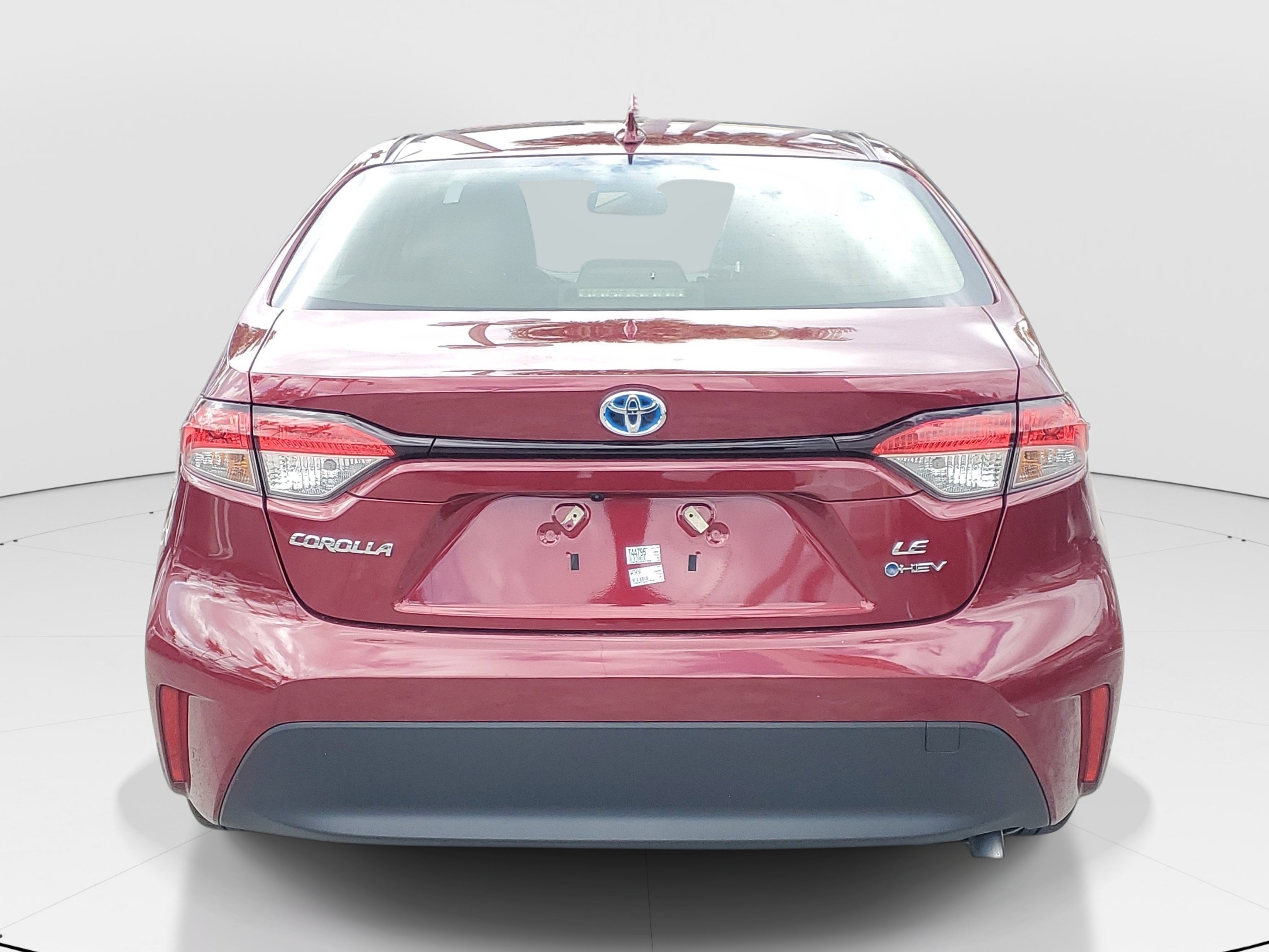 Certified 2025 Toyota Corolla LE FWD image 4
