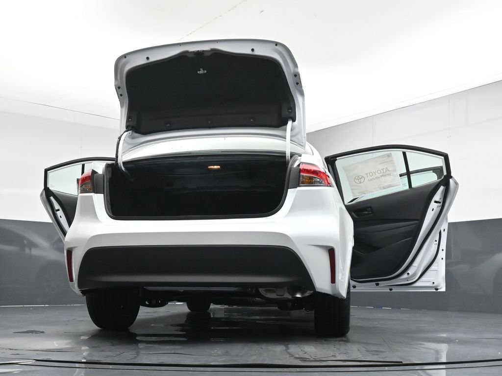 New 2026 Toyota Corolla LE FWD image 39