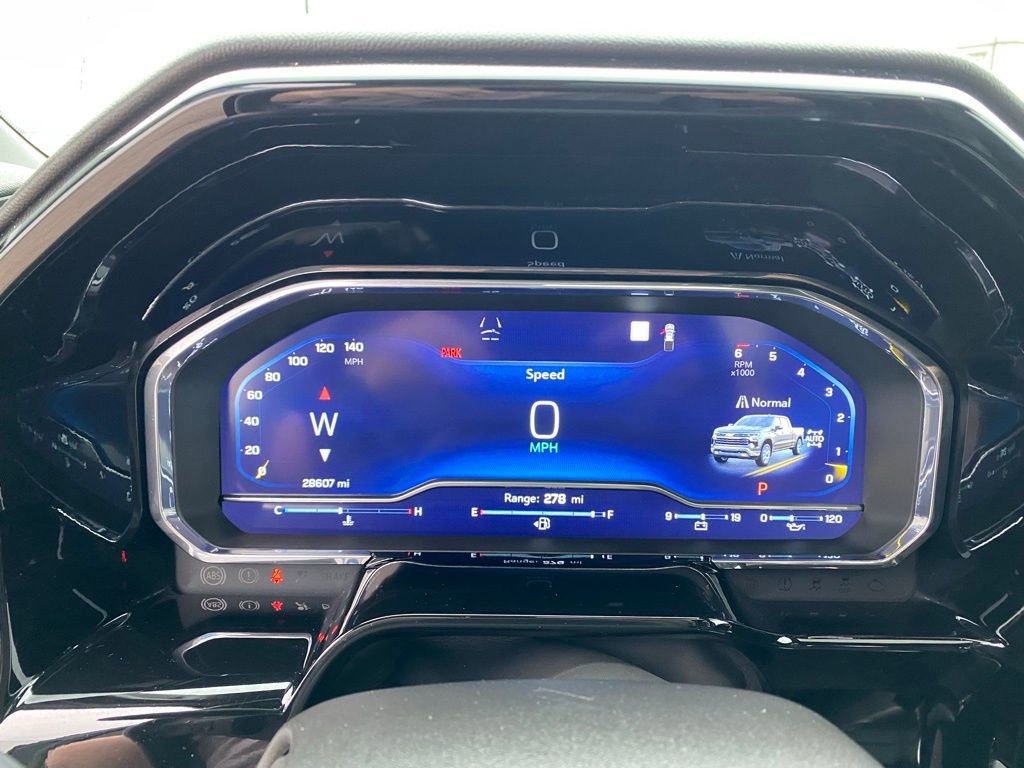 Used 2023 Chevrolet Silverado 1500 LTZ w/ LTZ Premium Package image 17