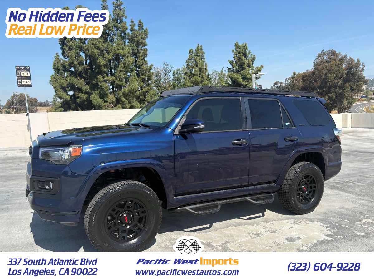 Used 2018 Toyota 4Runner Limited image 1