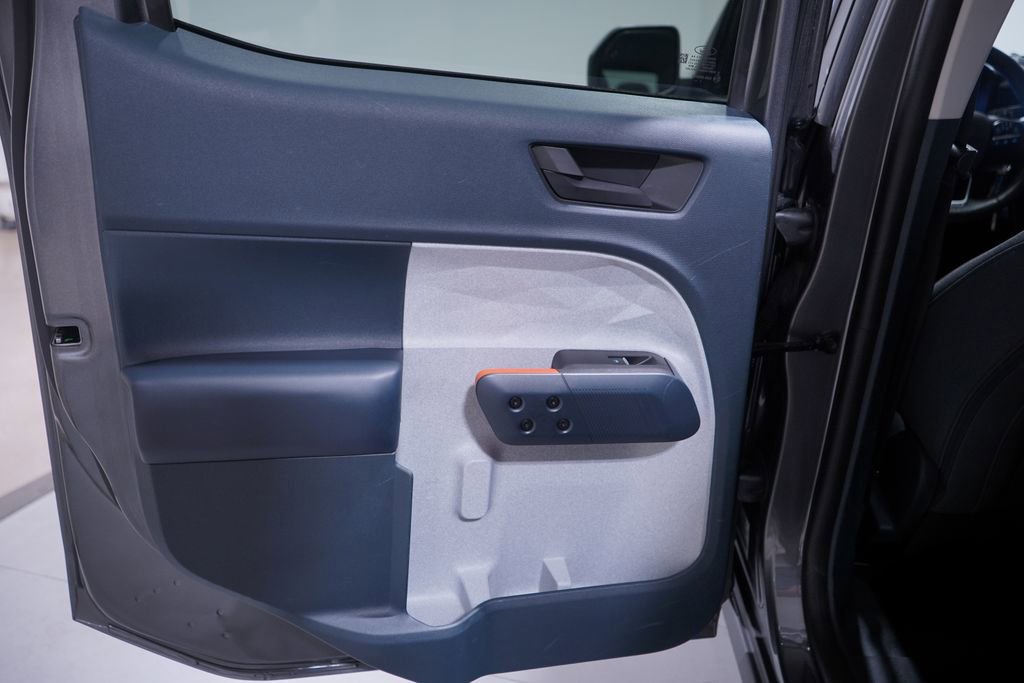 Used 2022 Ford Maverick XLT w/ Equipment Group 300A Standard image 15