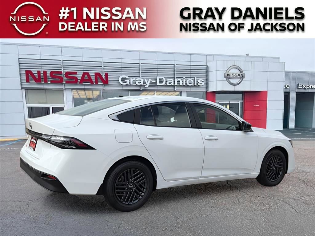New 2026 Nissan Sentra SV w/ SV Convenience Package FWD image 2