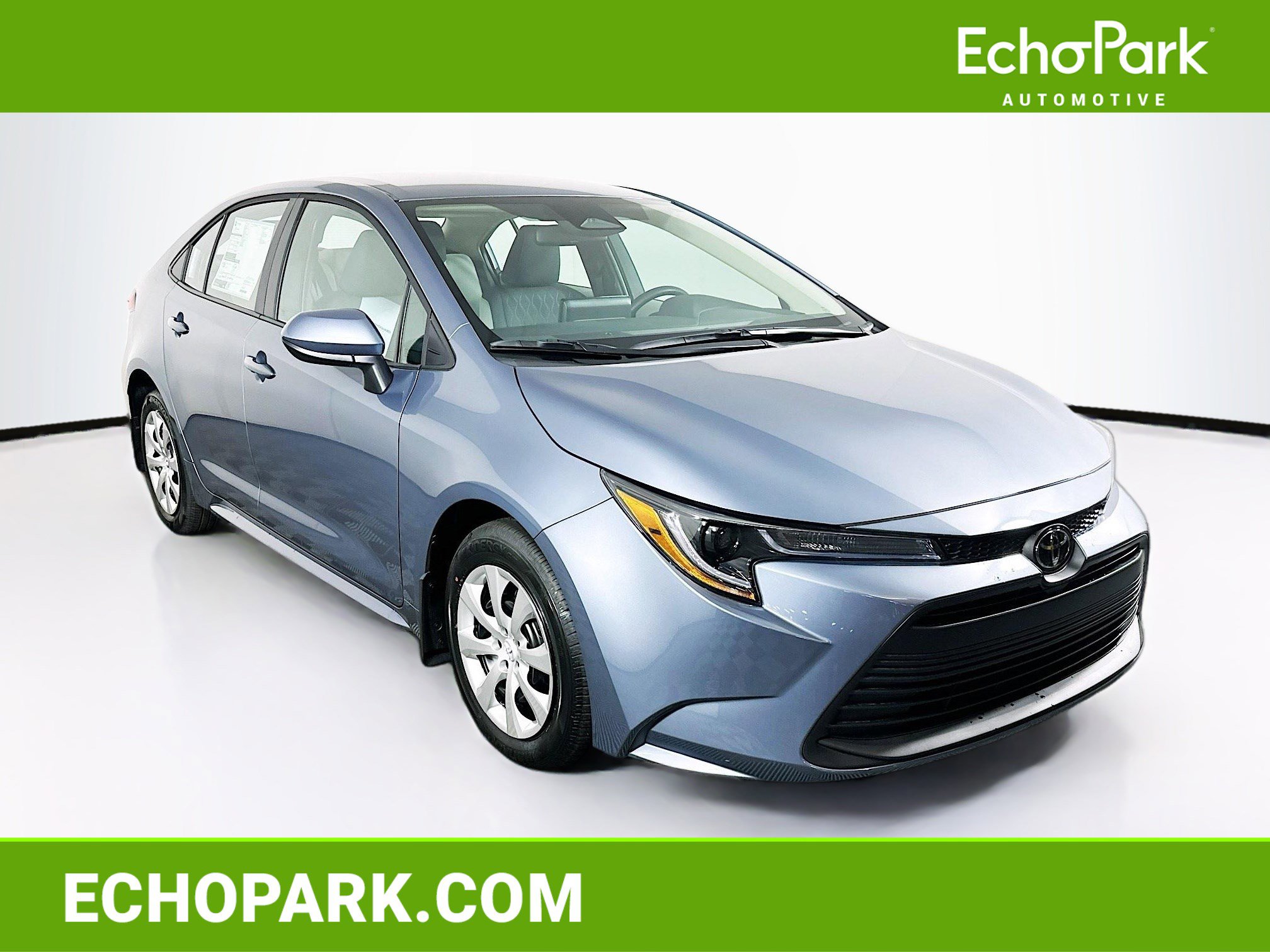 Used 2026 Toyota Corolla LE image 1
