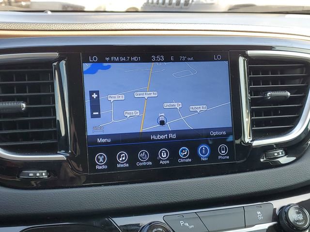 Used 2017 Chrysler Pacifica Touring-L Plus w/ Tire & Wheel Group image 24