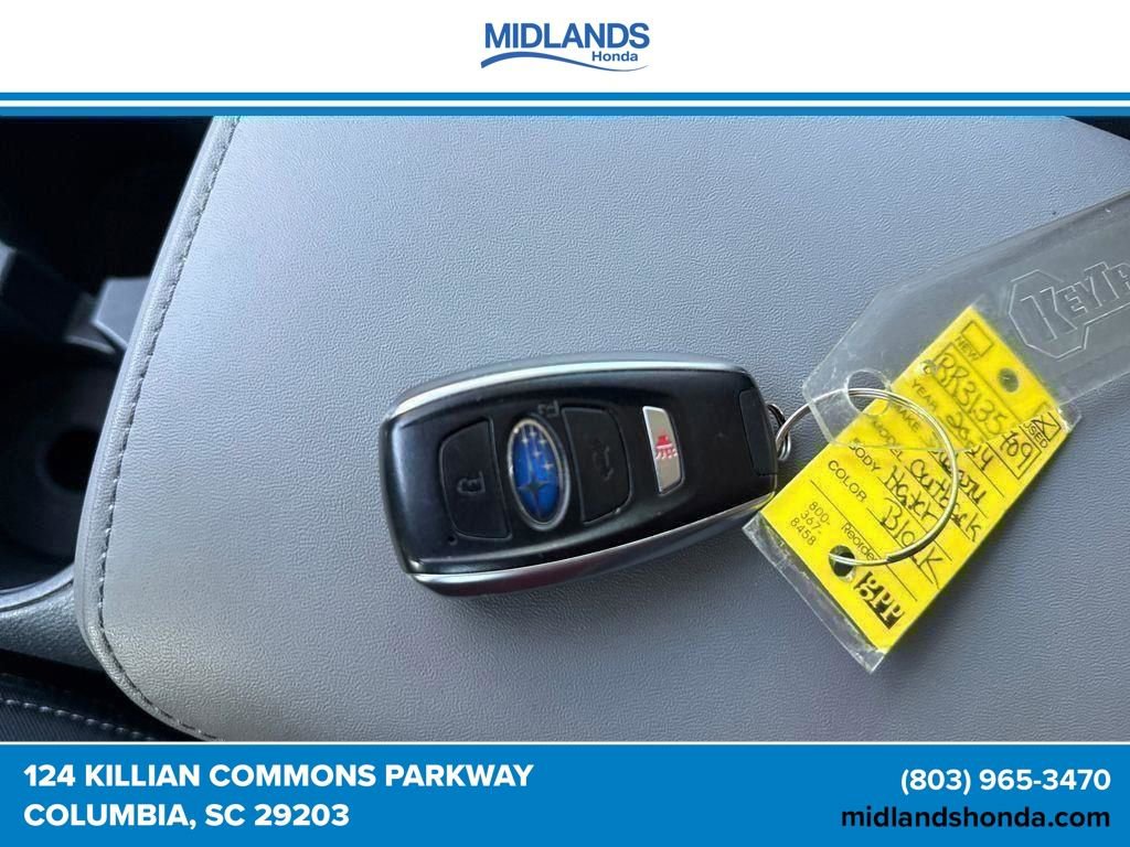 Used 2024 Subaru Outback Premium AWD/4WD image 41