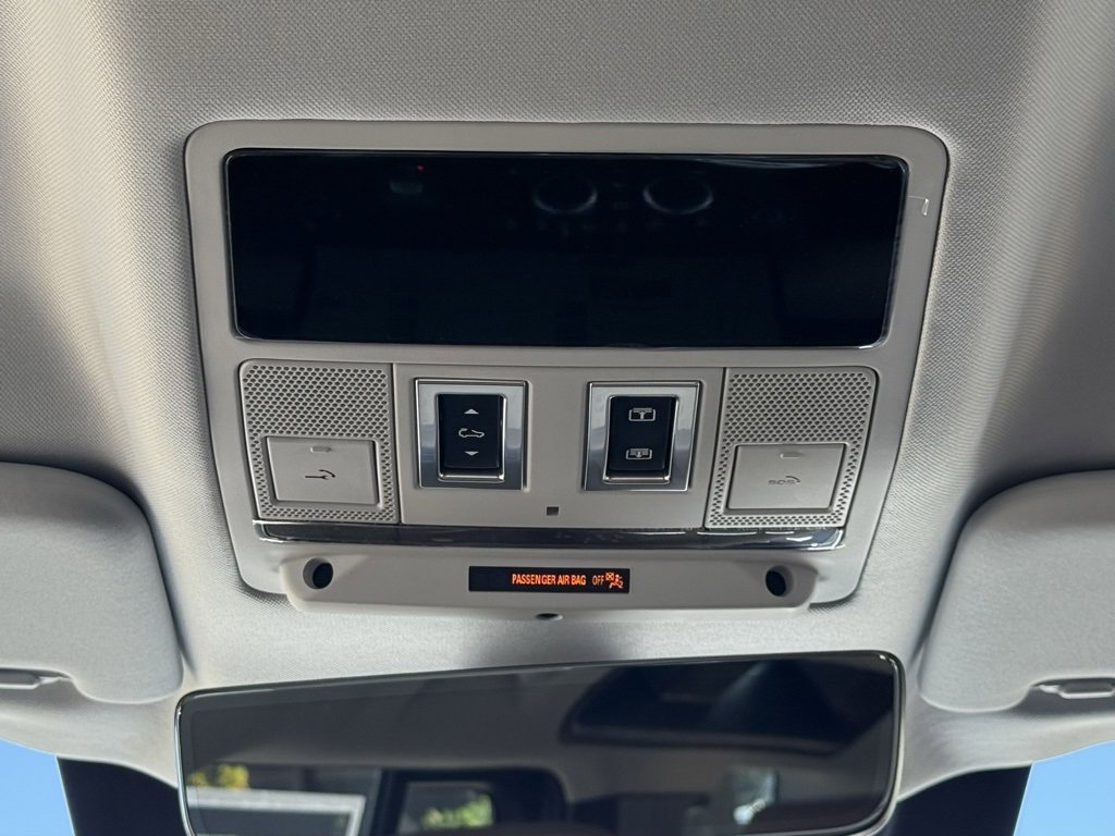 New 2026 Land Rover Defender 110 S image 20