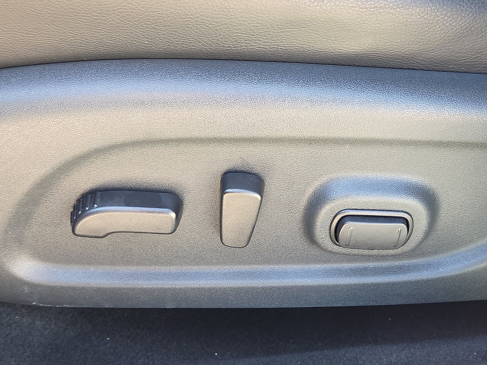 Used 2024 Nissan Murano SL w/ Cargo Package FWD image 14