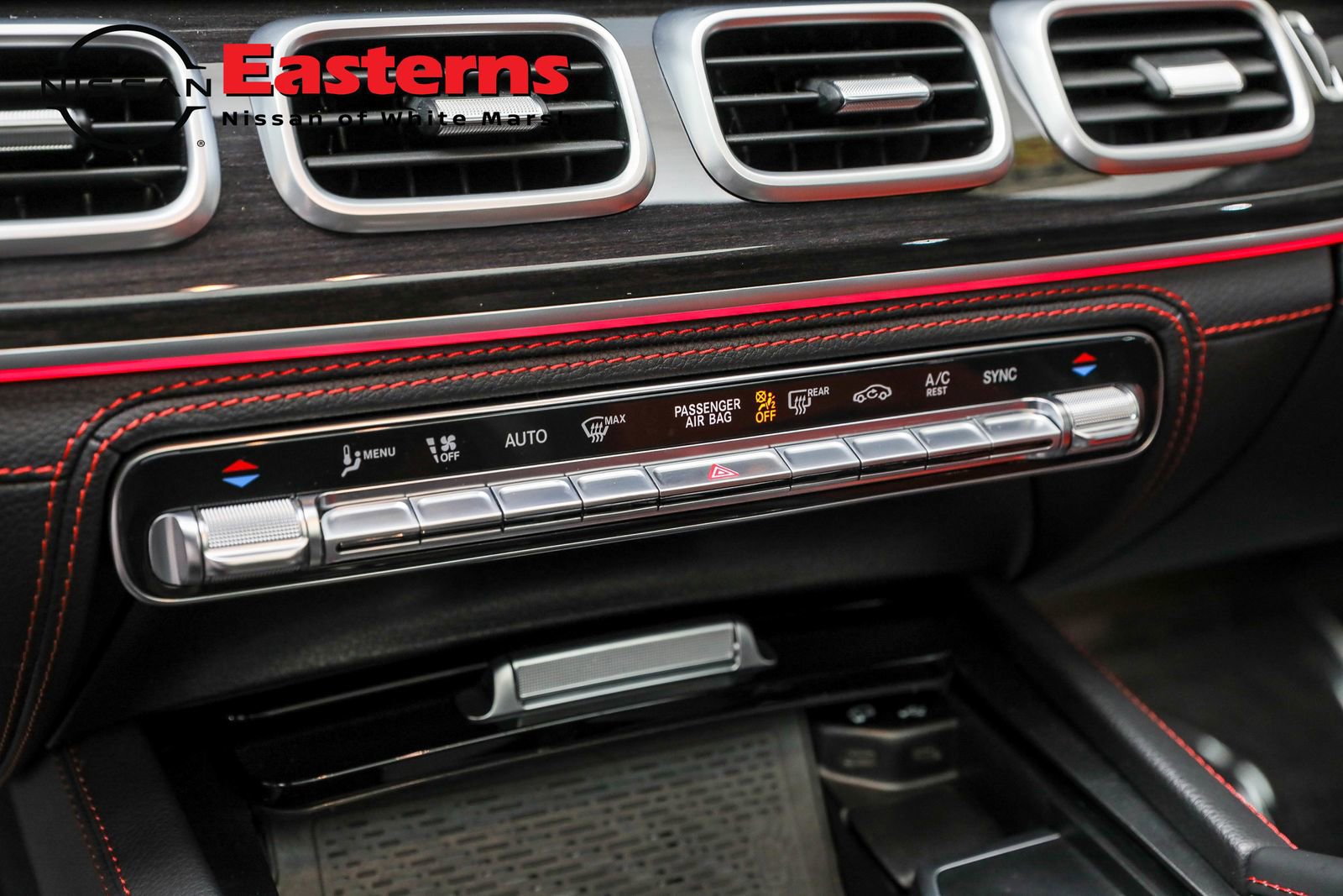 Used 2023 Mercedes-Benz GLE 53 AMG 4MATIC Coupe image 39