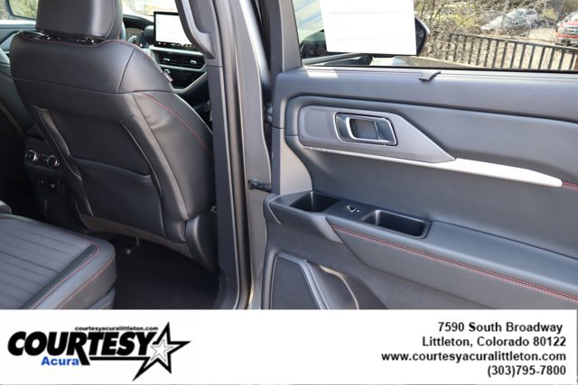 Used 2025 Ford Explorer ST-Line w/ Premium Package image 29