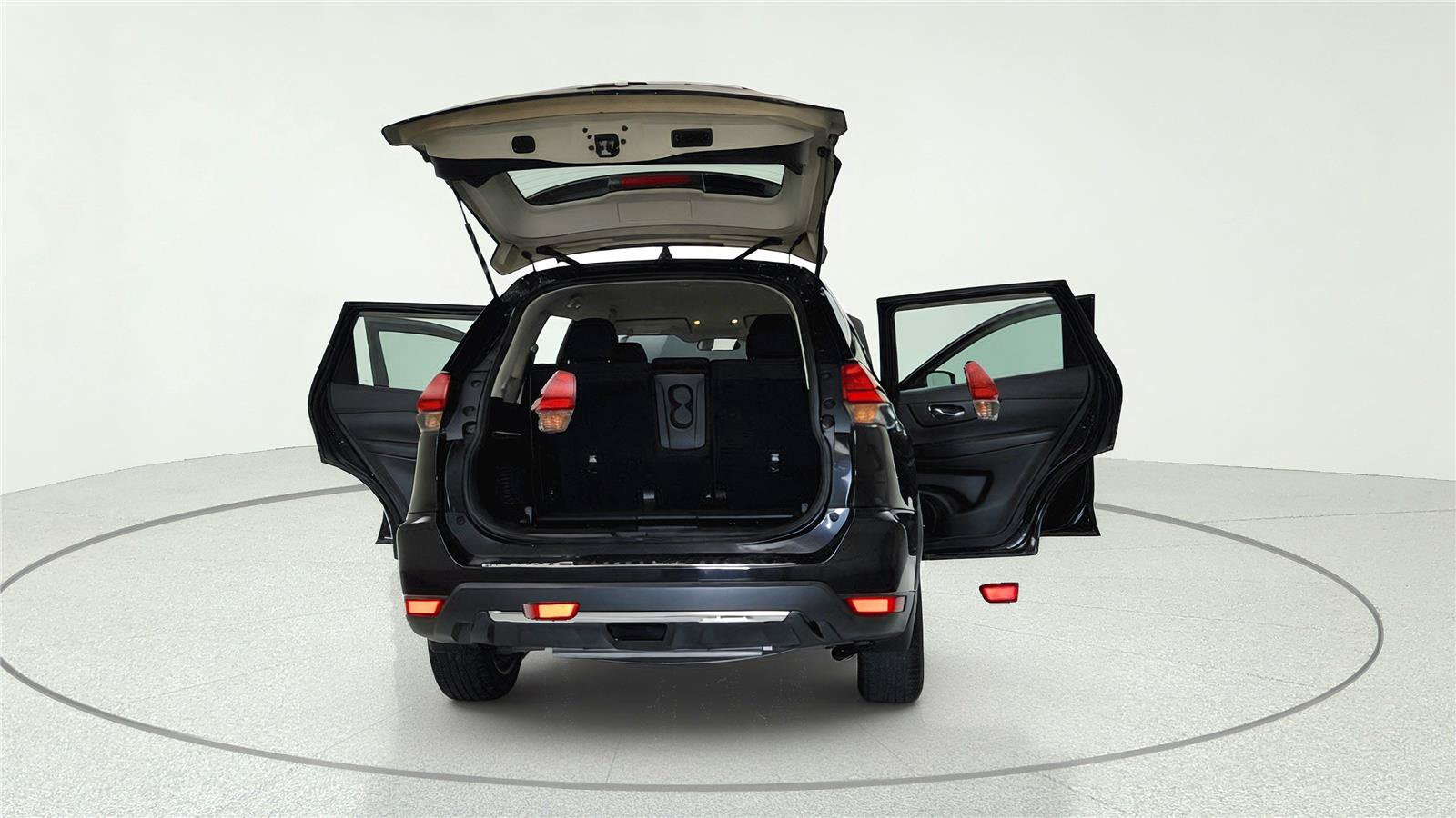 Used 2017 Nissan Rogue S FWD image 13