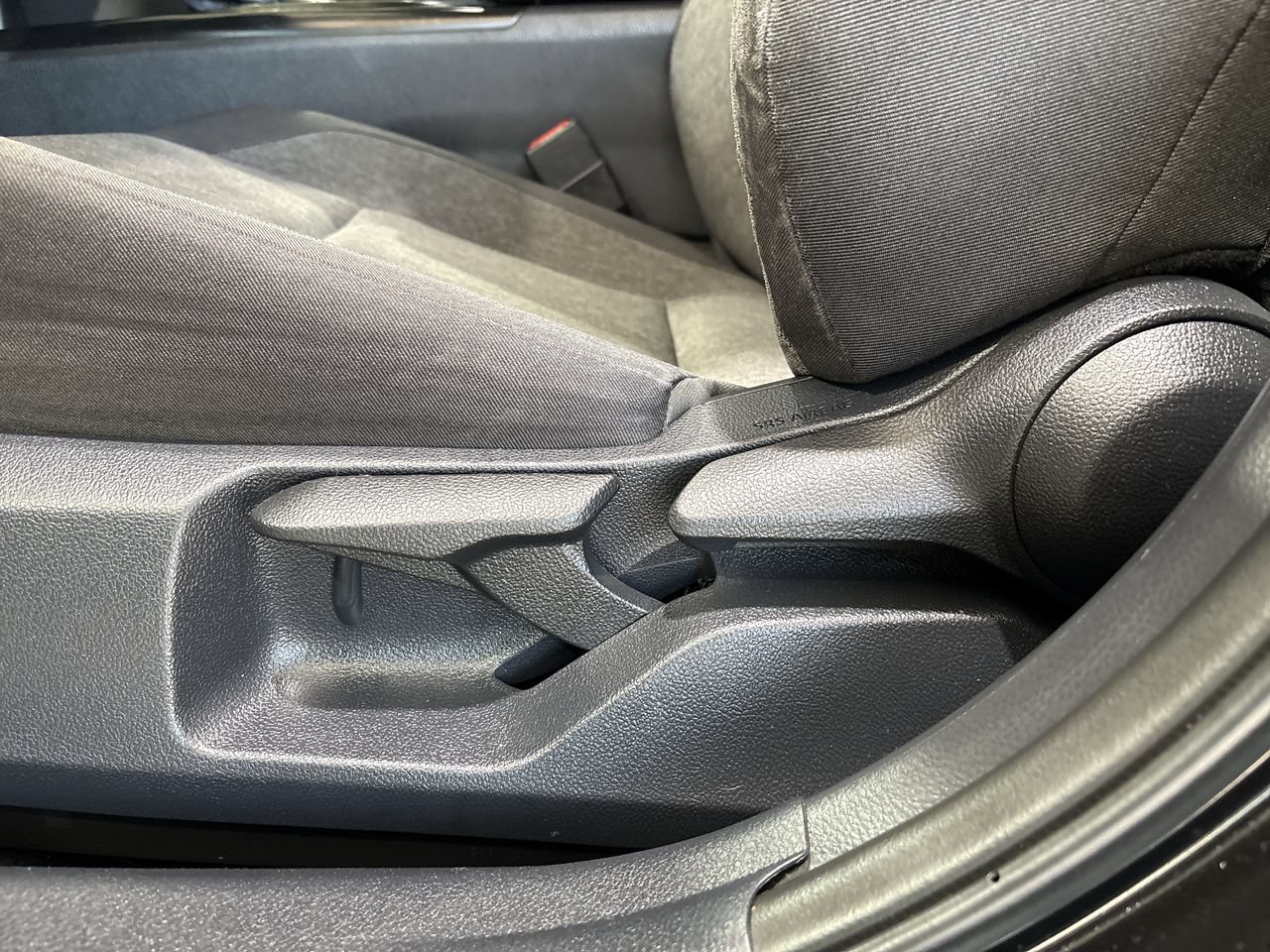 Used 2025 Toyota Camry LE FWD image 12