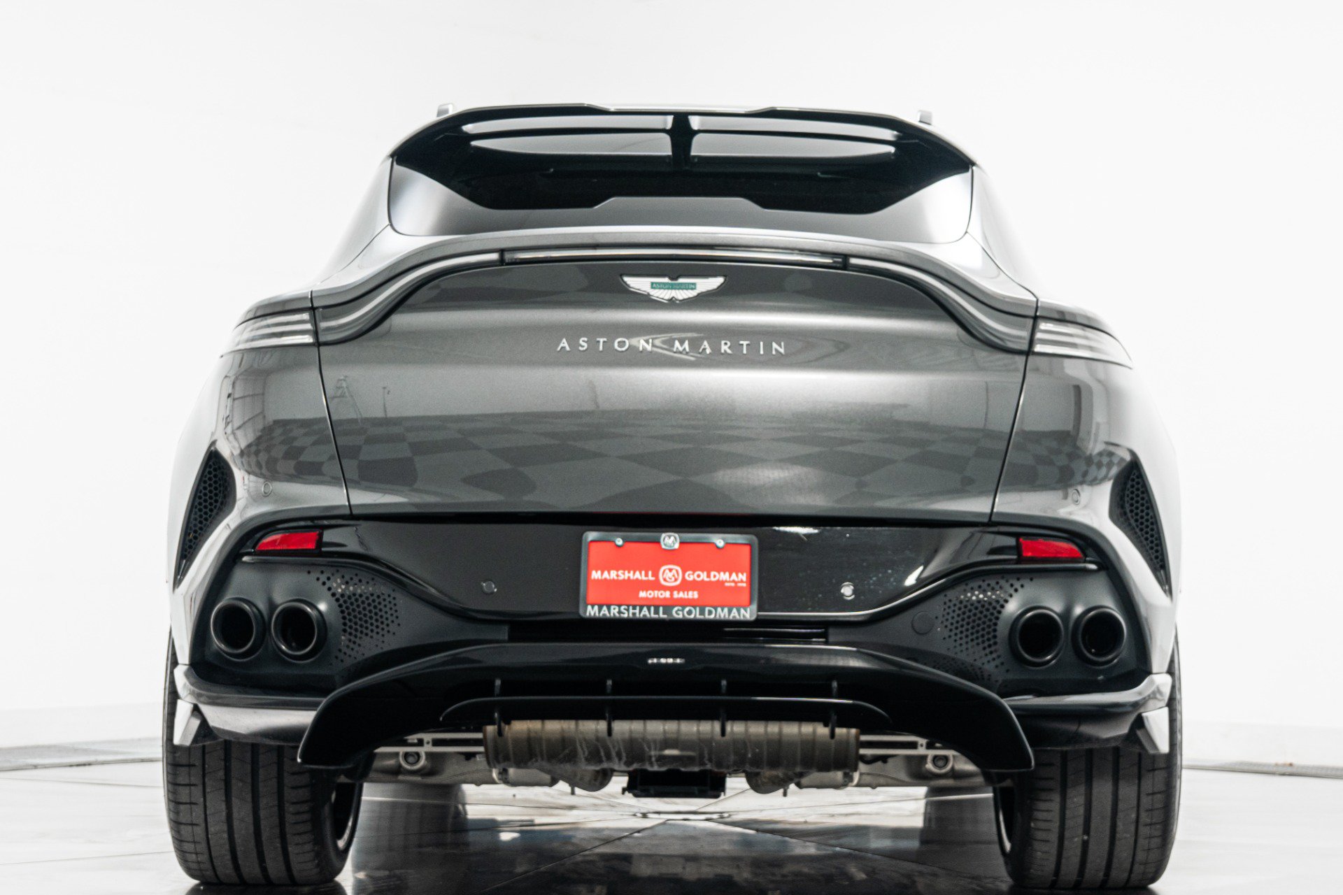 Used 2025 Aston Martin DBX 707 AWD/4WD image 8