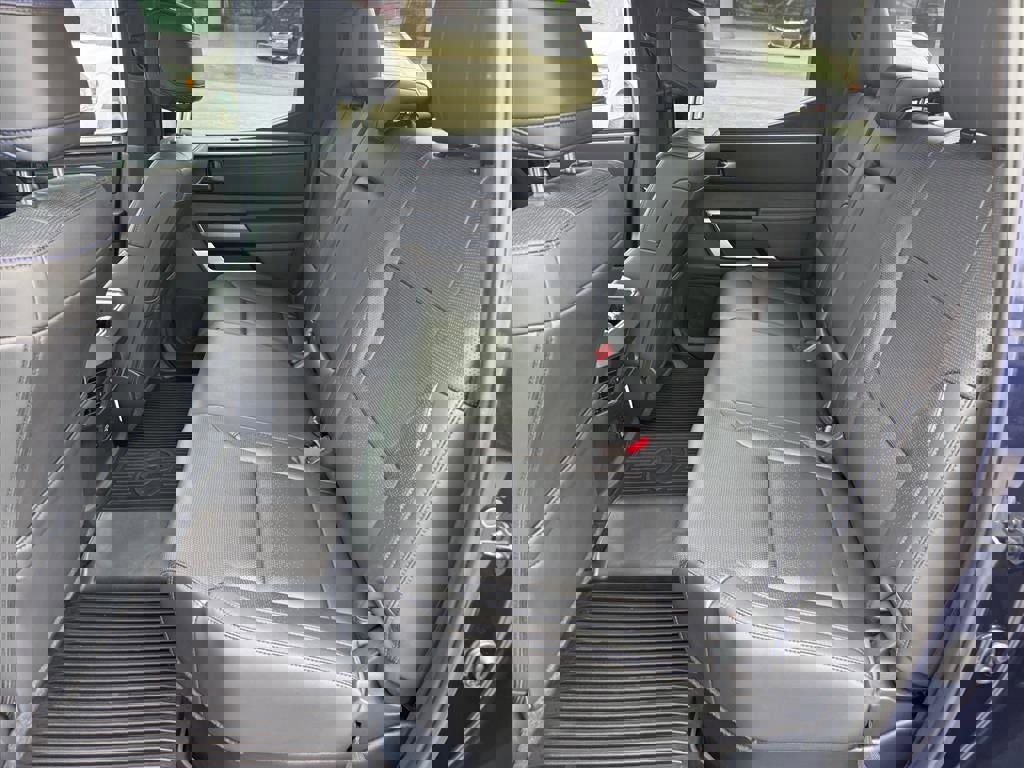 Used 2024 Toyota Tundra Platinum image 10