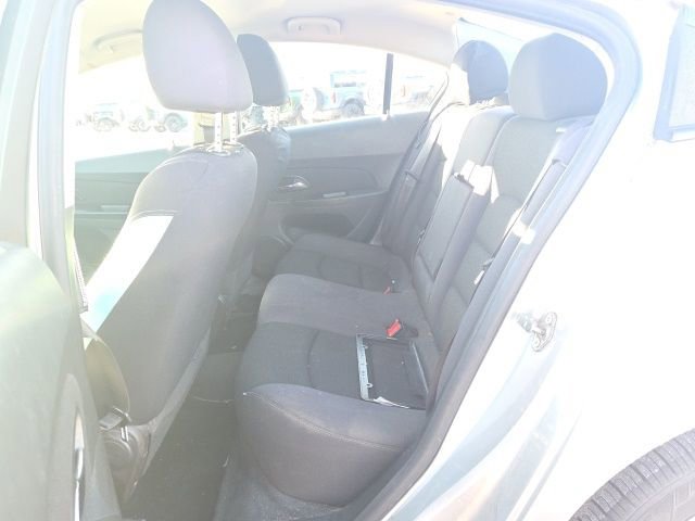 Used 2014 Chevrolet Cruze LT image 9