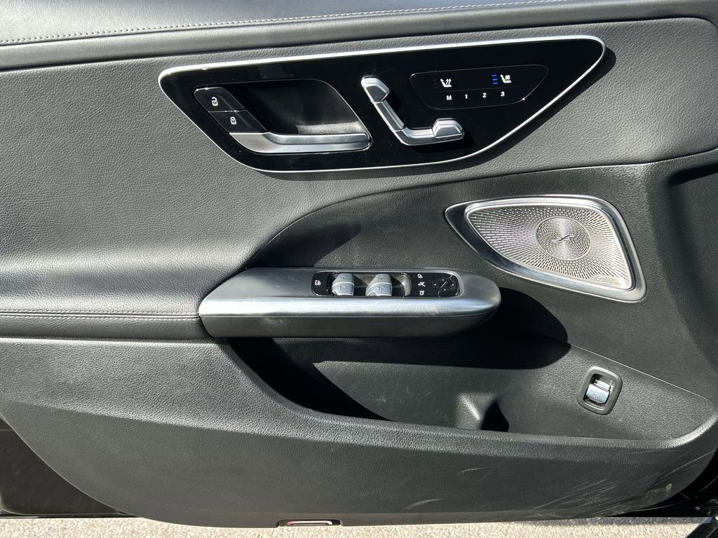 Used 2024 Mercedes-Benz C 300 Sedan image 23