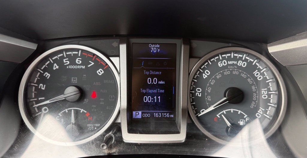 Used 2020 Toyota Tacoma SR5 w/ Blackout Package AWD/4WD image 35