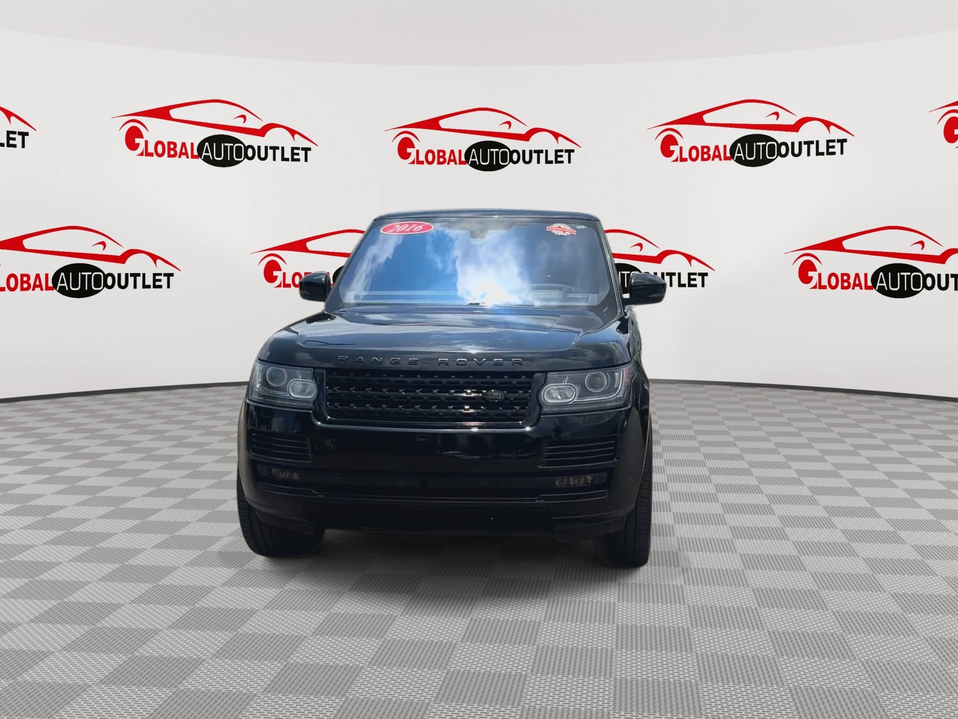 Used 2016 Land Rover Range Rover Supercharged AWD/4WD image 3