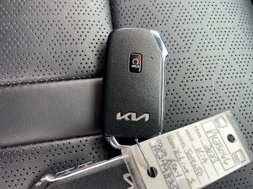 Certified 2023 Kia Sorento S image 24