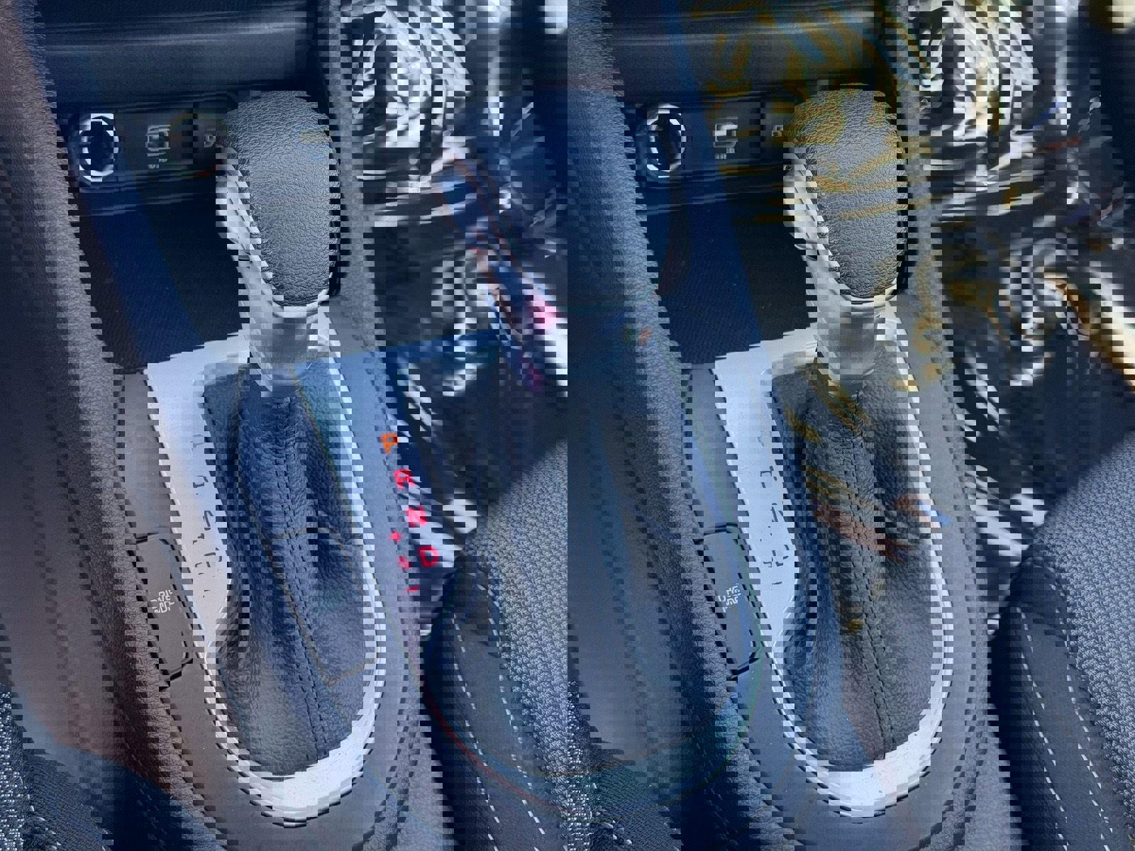 Used 2024 Kia Forte LXS image 27