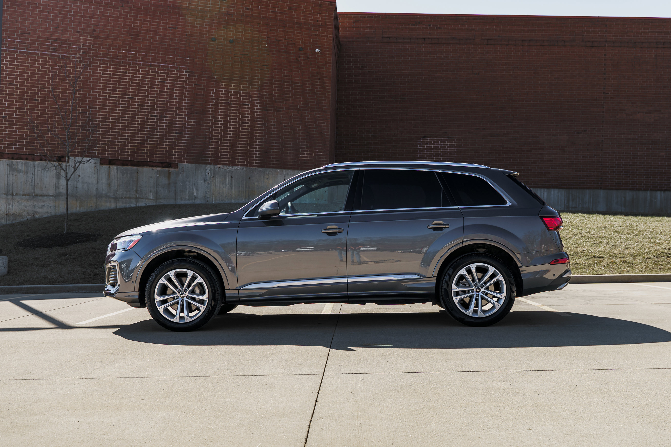 Used 2025 Audi Q7 2.0T Premium w/ Convenience Package image 6