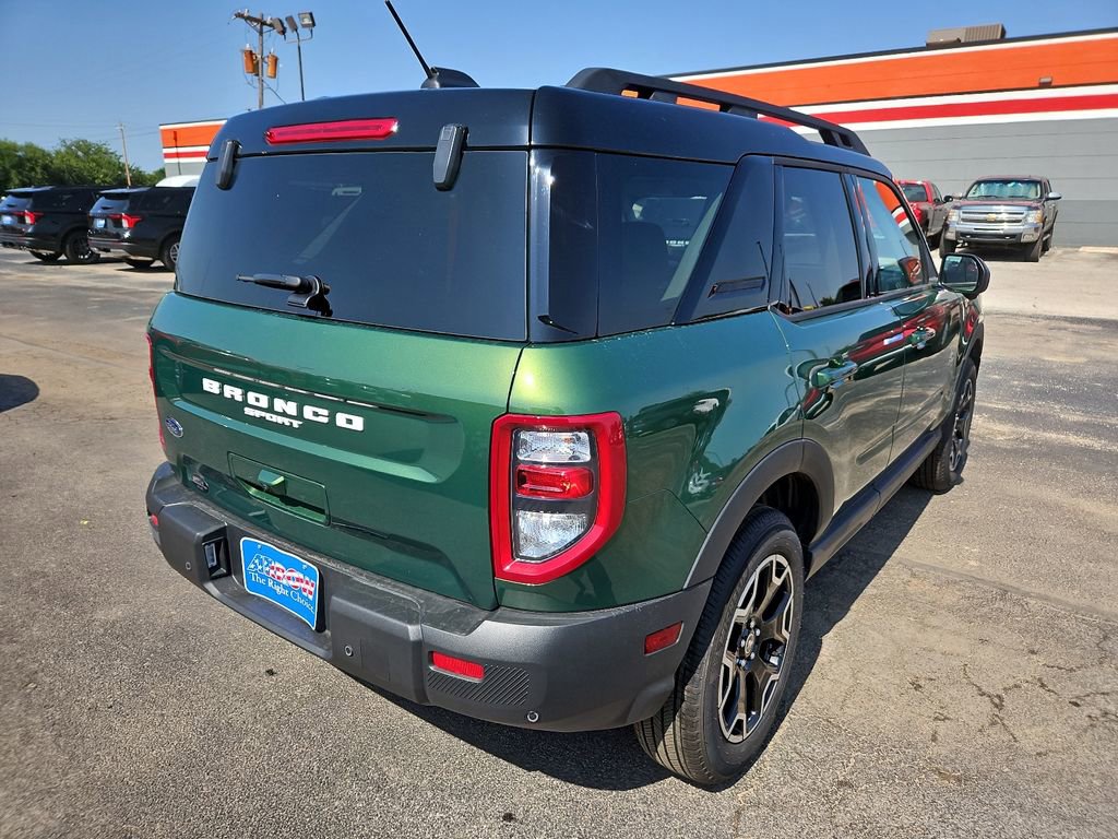 New 2025 Ford Bronco Sport Outer Banks w/ Outer Banks Tech Package+ image 11