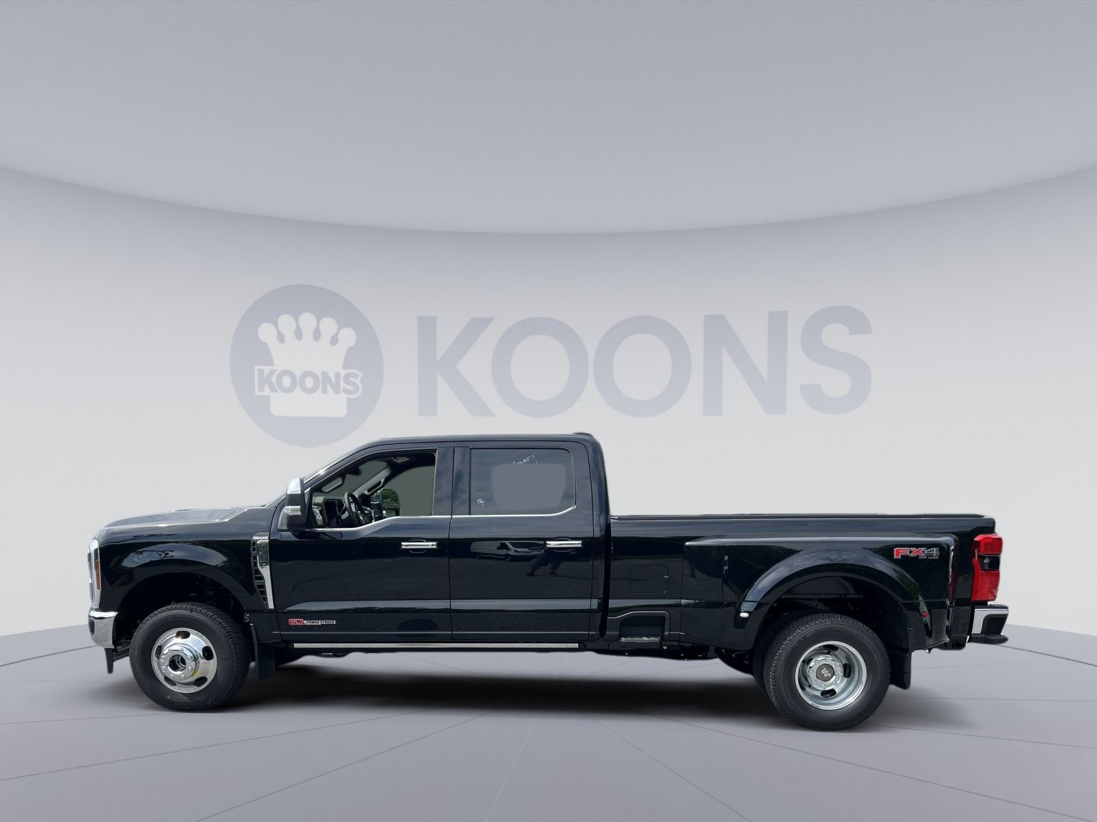New 2026 Ford F350 King Ranch w/ Chrome Package AWD/4WD image 2