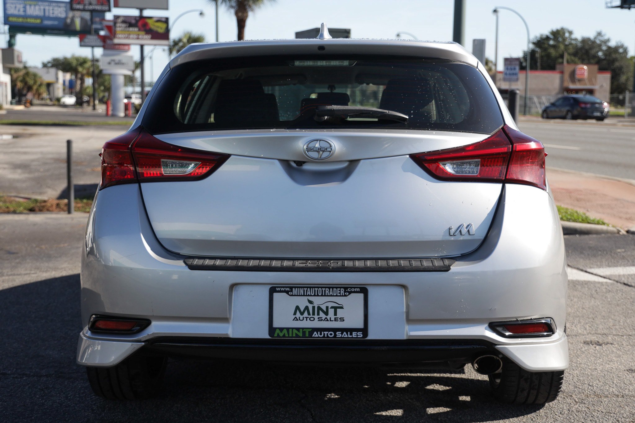 Used 2016 Scion iM FWD image 11