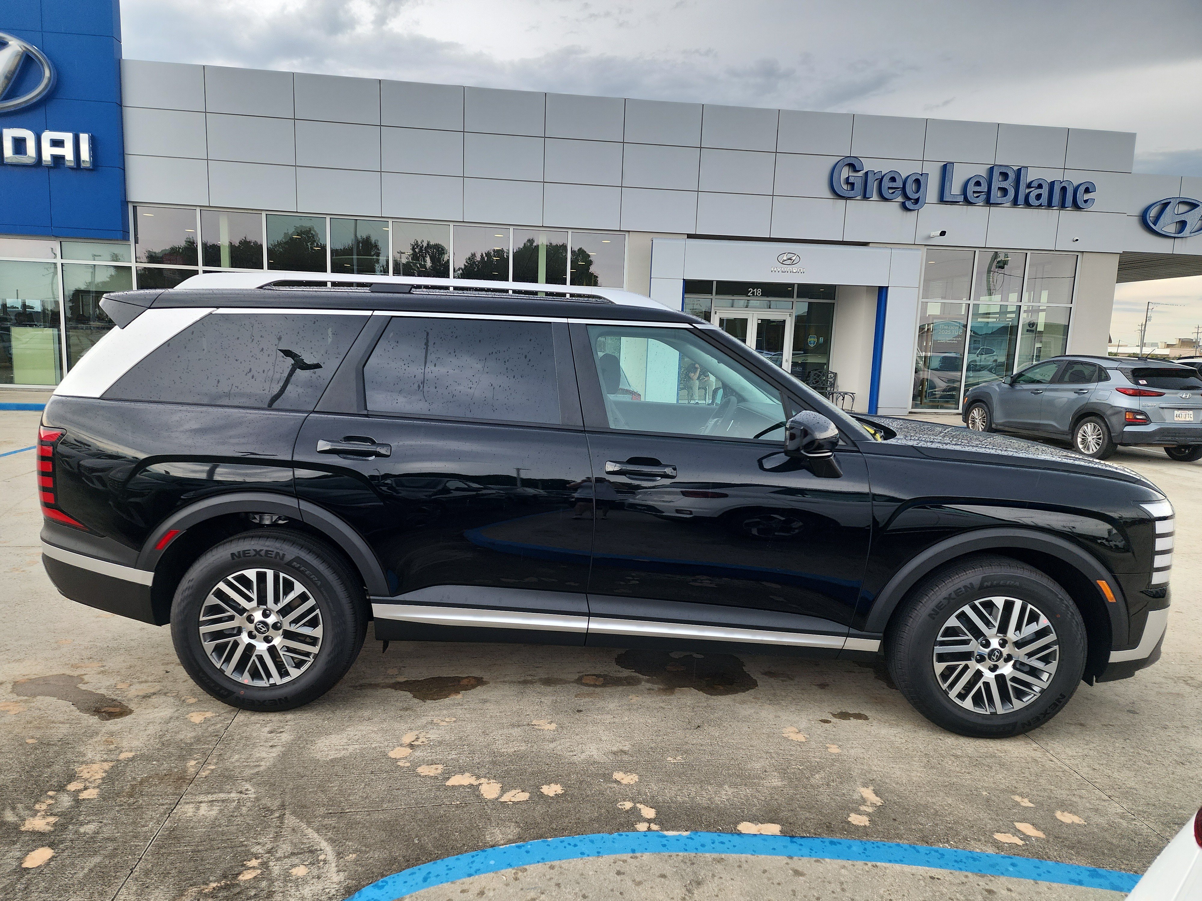 New 2027 Hyundai Palisade SEL FWD image 8