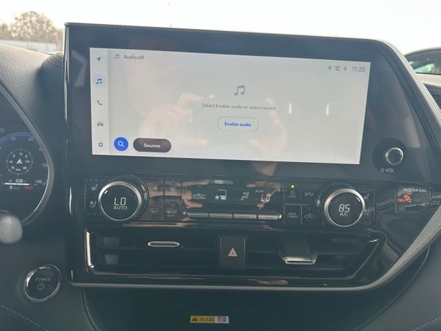 Used 2023 Toyota Highlander Platinum image 38