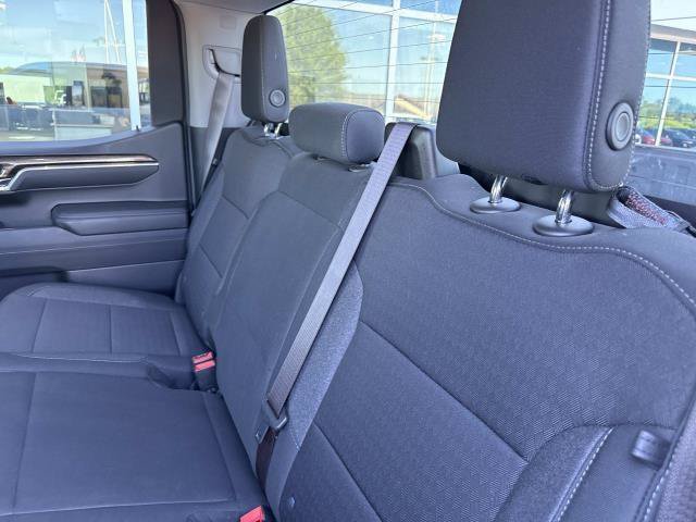 Used 2023 Chevrolet Silverado 1500 LT AWD/4WD image 24