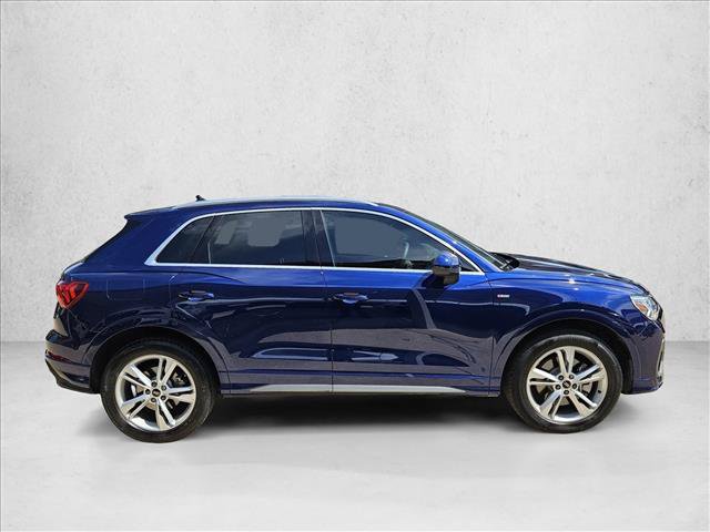 Used 2024 Audi Q3 2.0T Premium Plus w/ Premium Plus Package AWD/4WD image 4