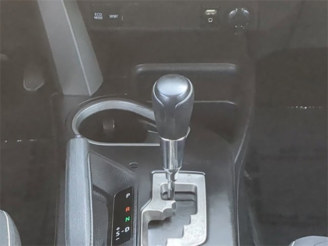 Used 2016 Toyota RAV4 XLE image 19
