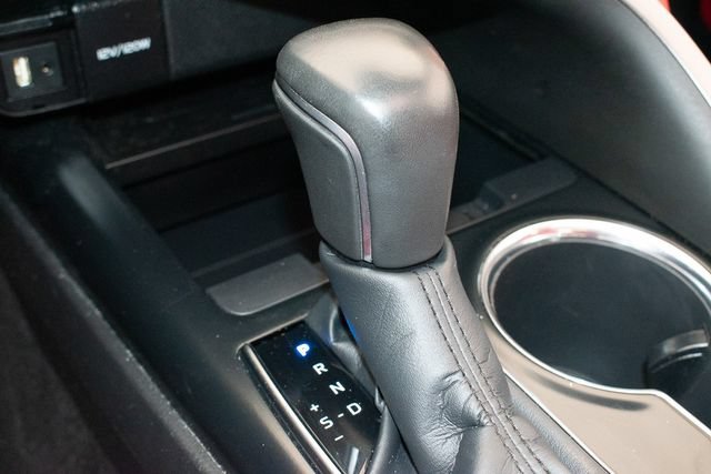 Used 2019 Toyota Camry XSE FWD image 32
