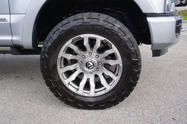 Certified 2022 Ford F350 Platinum w/ Tremor Off-Road Package AWD/4WD image 22