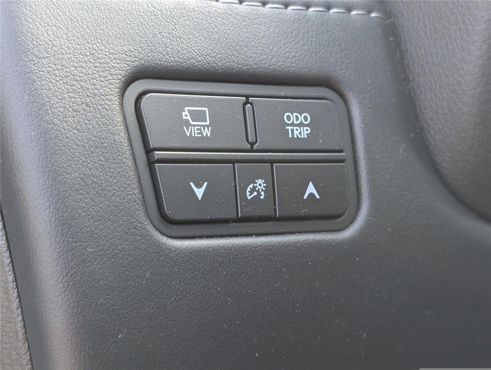 Used 2023 Lexus LX 600 4WD w/ Interior Upgrade Package image 26