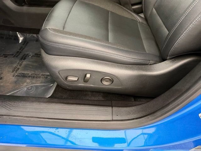 Used 2024 Chevrolet Equinox EV LT w/ LPO, Trailering Package FWD image 14