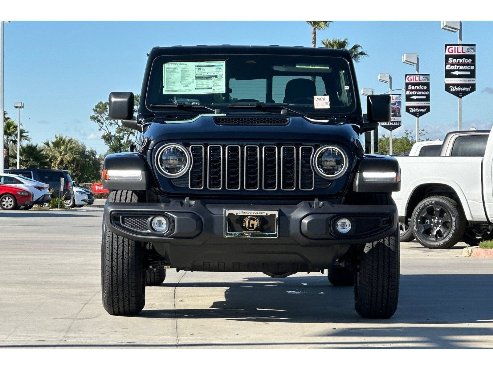 New 2026 Jeep Gladiator Sport AWD/4WD image 10