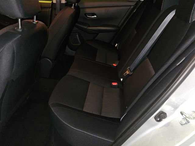 Used 2023 Nissan Sentra SV image 12